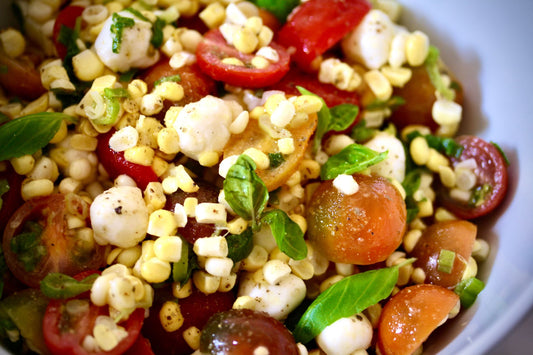 Wurzpott Fresh Corn, Tomato and Mozzarella Salad in a bowl